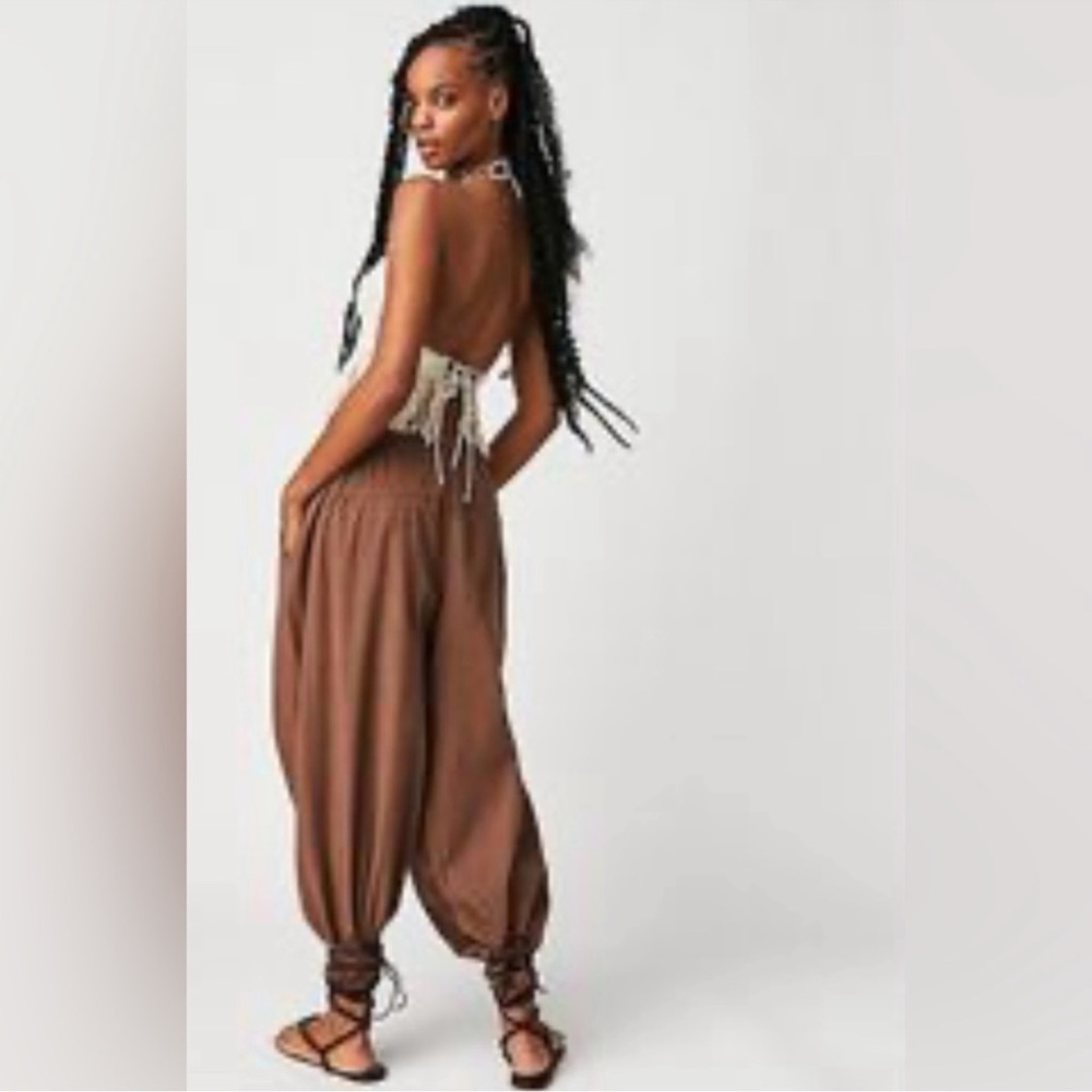 NWOT Free People To The Sky Parachute pants in cocoa Brown - Picture 2 of 8